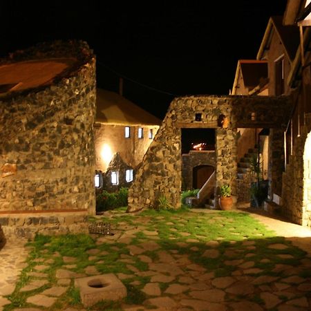 Pozo Del Cielo Hotel Chivay Eksteriør billede