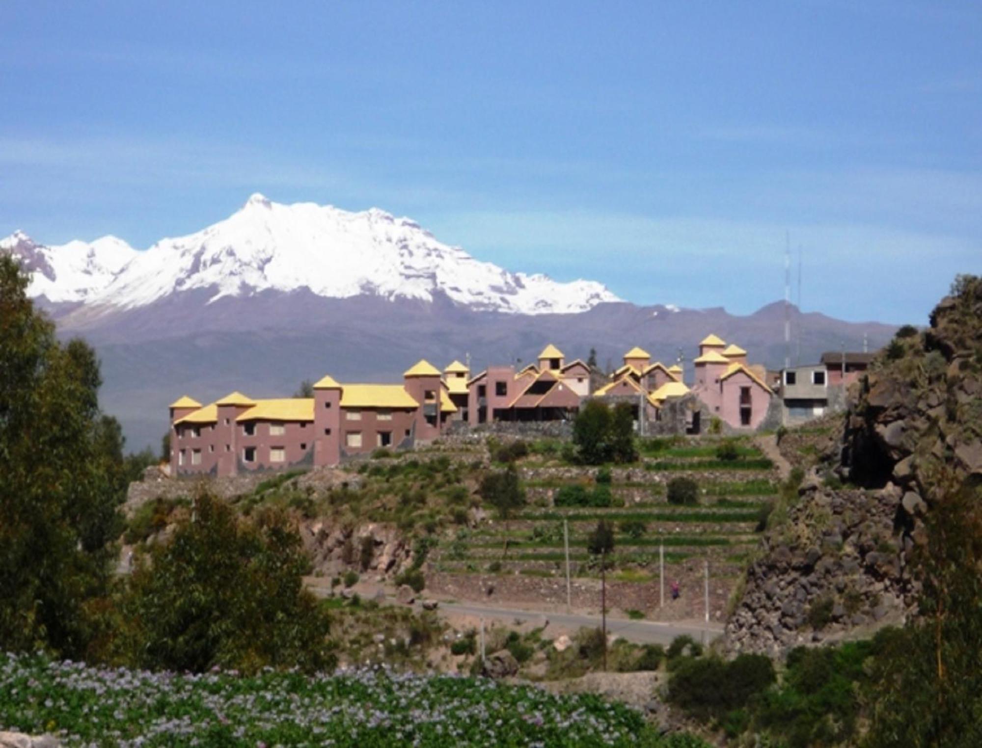 Pozo Del Cielo Hotel Chivay Eksteriør billede
