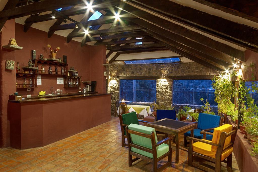 Pozo Del Cielo Hotel Chivay Eksteriør billede