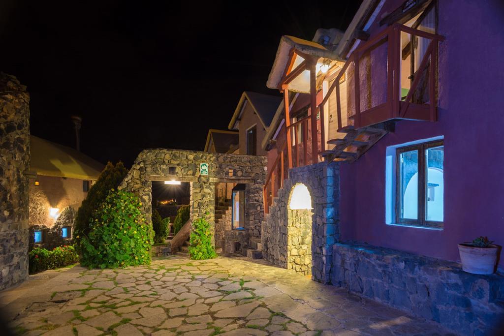 Pozo Del Cielo Hotel Chivay Eksteriør billede