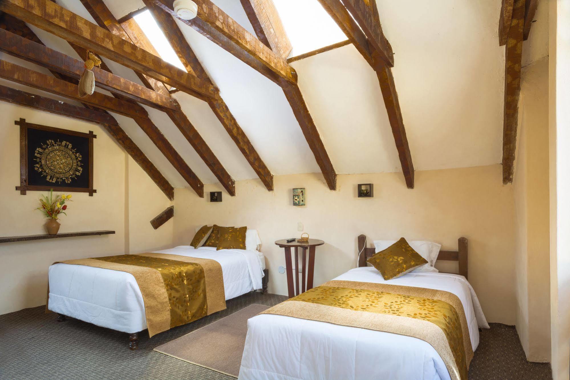 Pozo Del Cielo Hotel Chivay Eksteriør billede