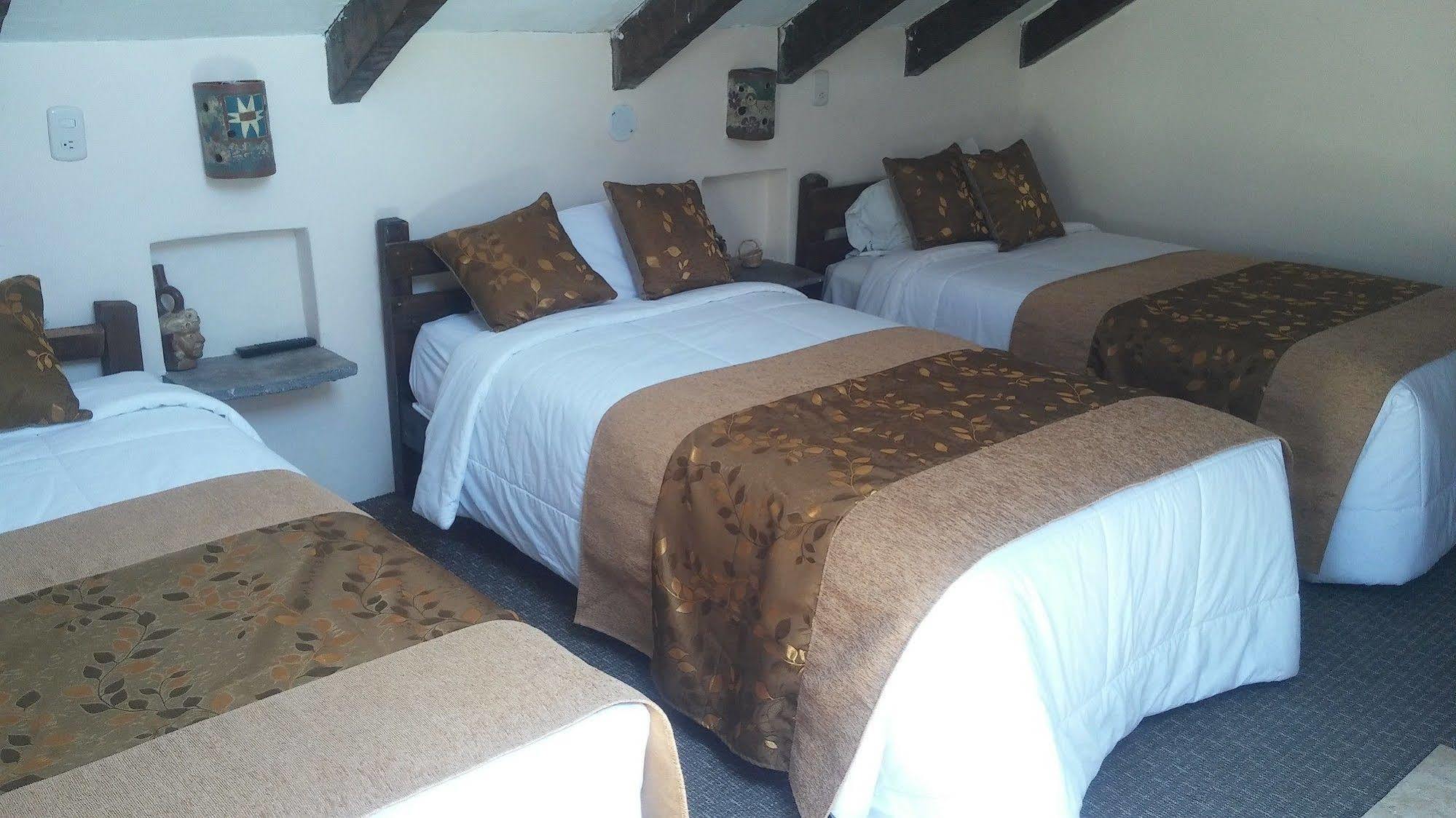 Pozo Del Cielo Hotel Chivay Eksteriør billede