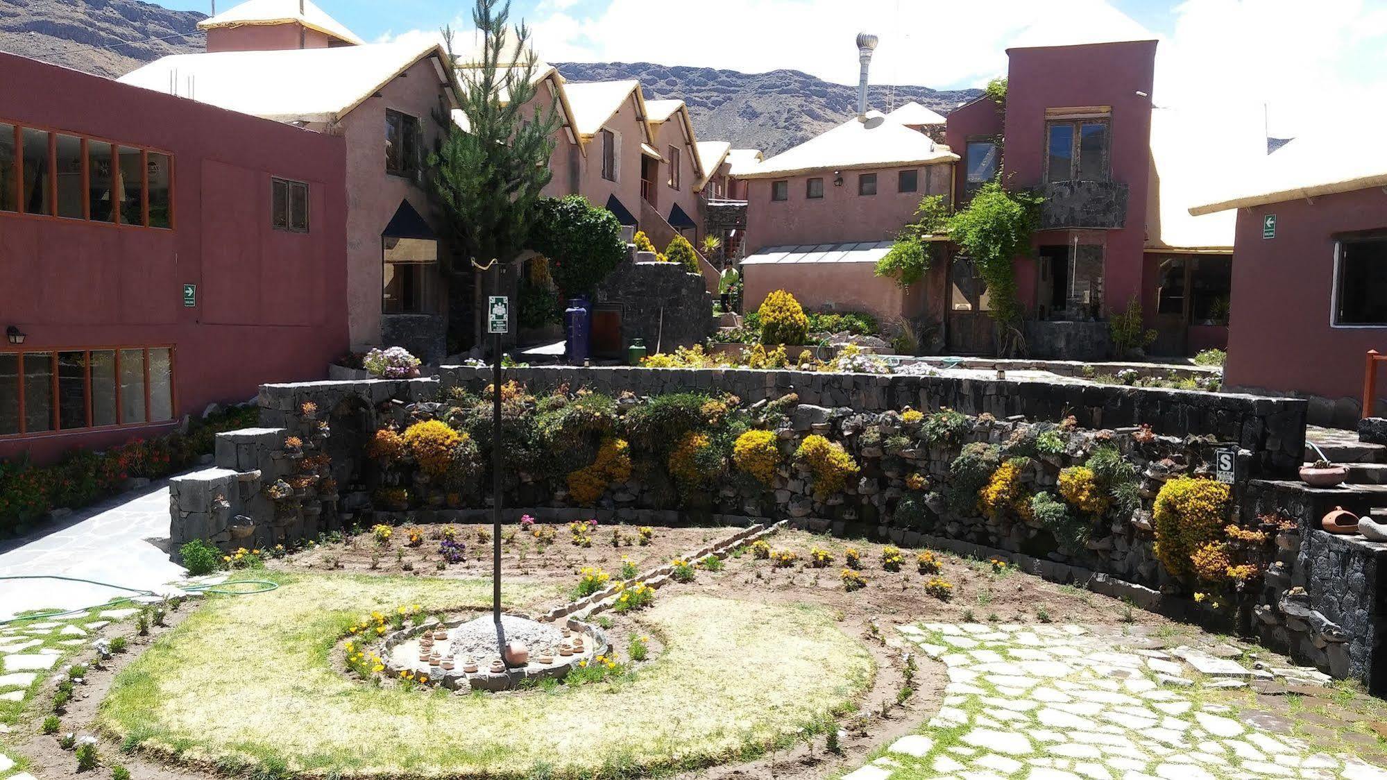 Pozo Del Cielo Hotel Chivay Eksteriør billede