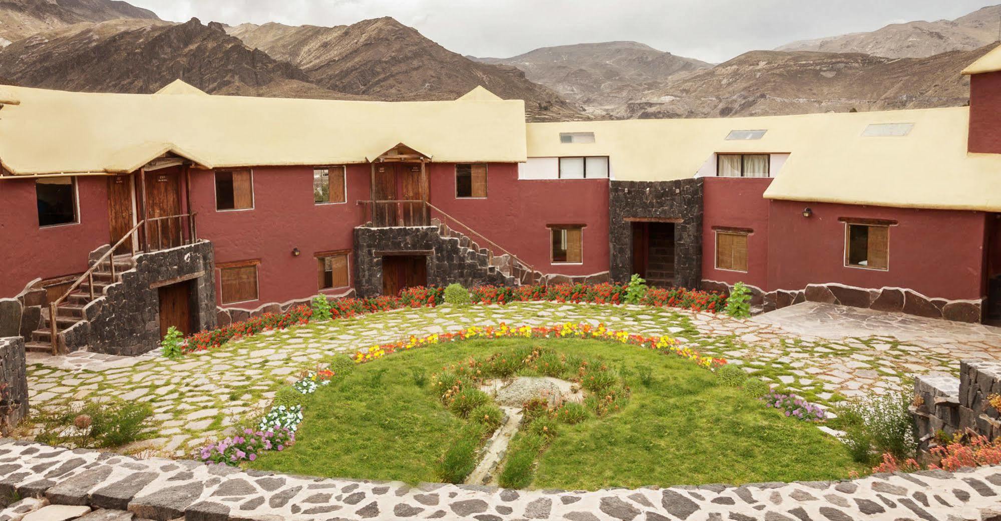 Pozo Del Cielo Hotel Chivay Eksteriør billede